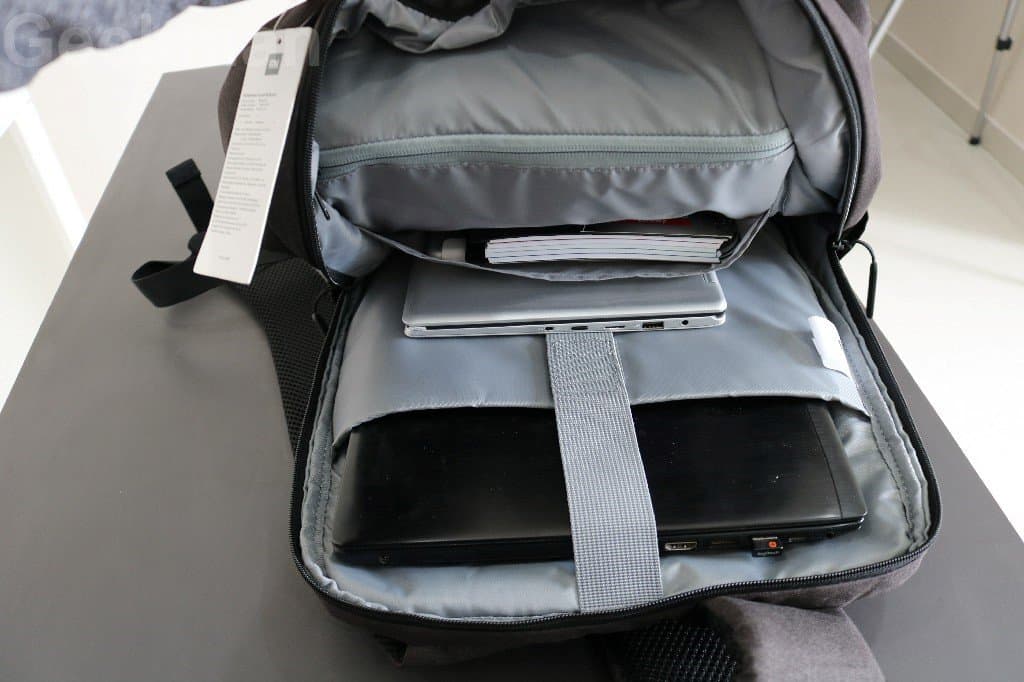 Mi Business Casual Backpack second pocket