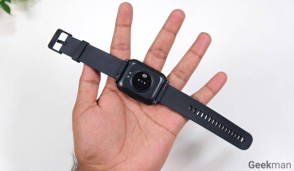 Realme TechLife Watch S100 design and build