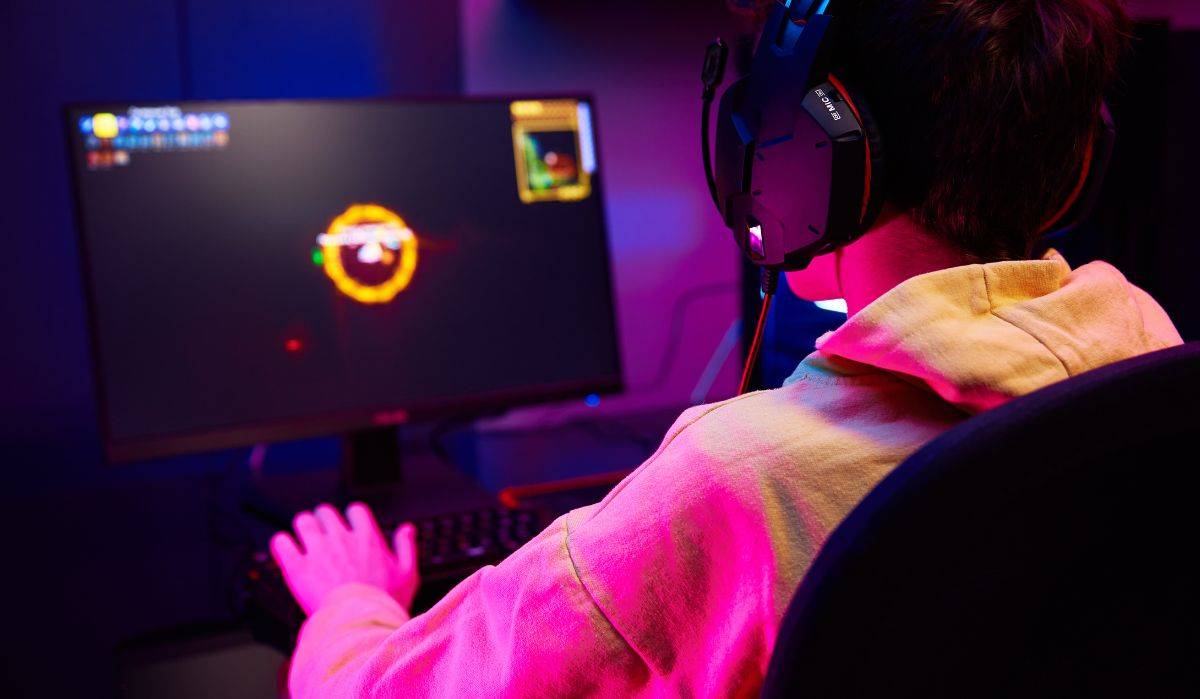 best gaming monitors under 20000